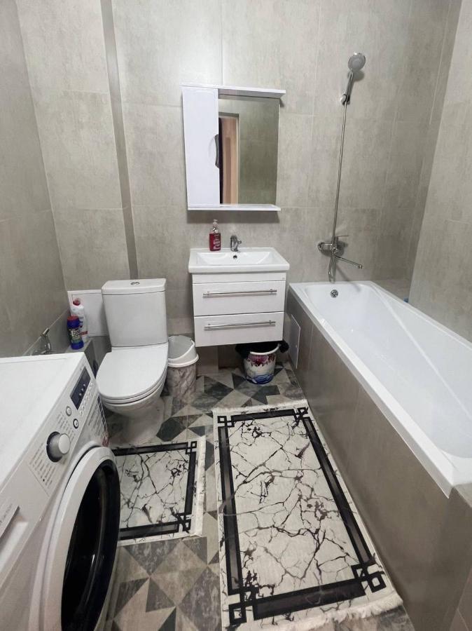 Oner Apartment Alma-Ata Buitenkant foto