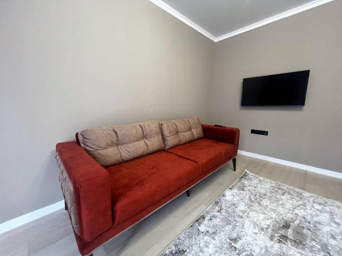 Oner Apartment Alma-Ata Buitenkant foto